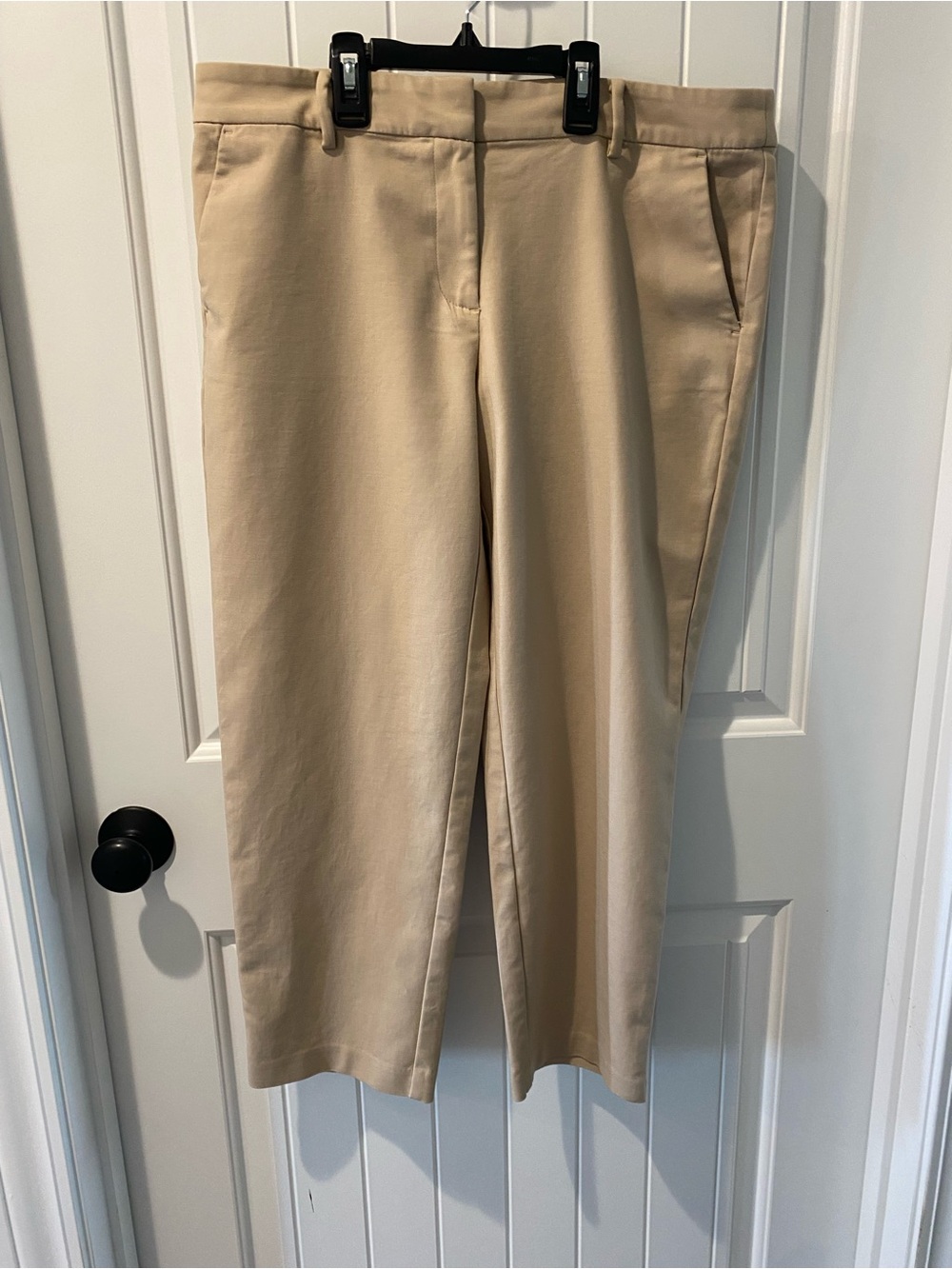 LOFT Beige Capris Straight Leg